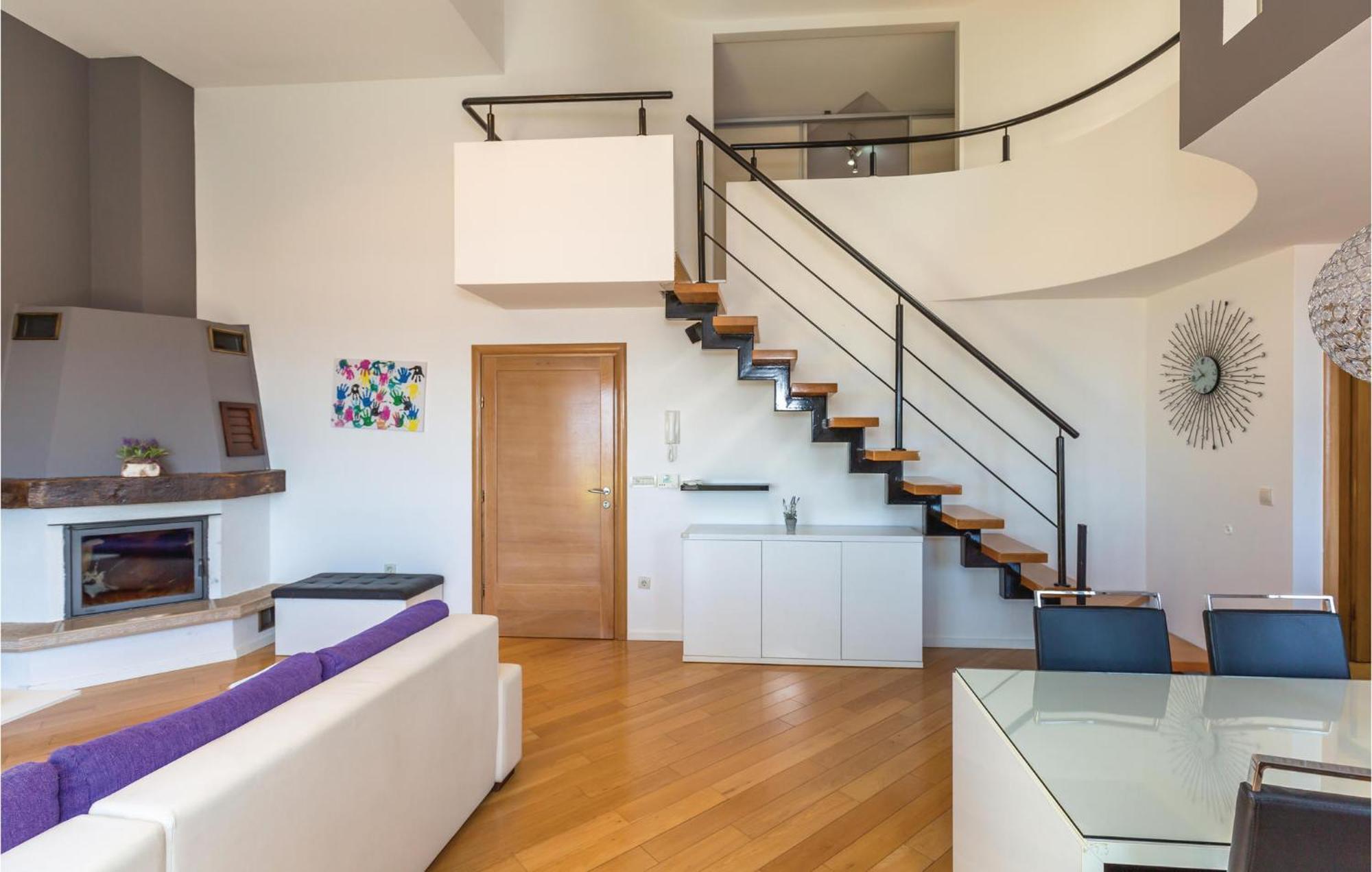 Lovely Apartment In Makarska With Kitchenette Экстерьер фото